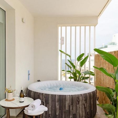Apulialux Seaview Prestige Apt / Jacuzzi + Parking Apartment Polignano a Mare Luaran gambar