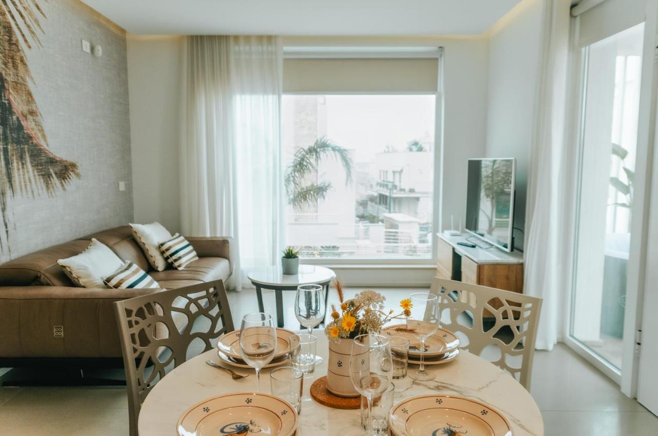 Apulialux Seaview Prestige Apt / Jacuzzi + Parking Apartment Polignano a Mare Luaran gambar