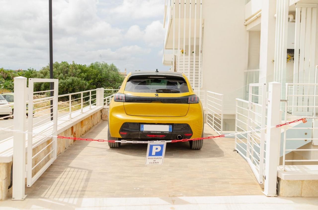 Apulialux Seaview Prestige Apt / Jacuzzi + Parking Apartment Polignano a Mare Luaran gambar