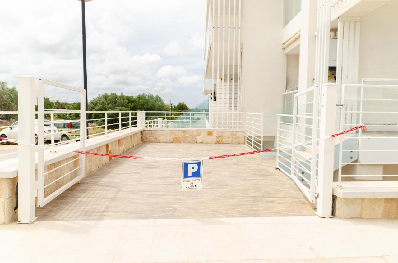 Apulialux Seaview Prestige Apt / Jacuzzi + Parking Apartment Polignano a Mare Luaran gambar