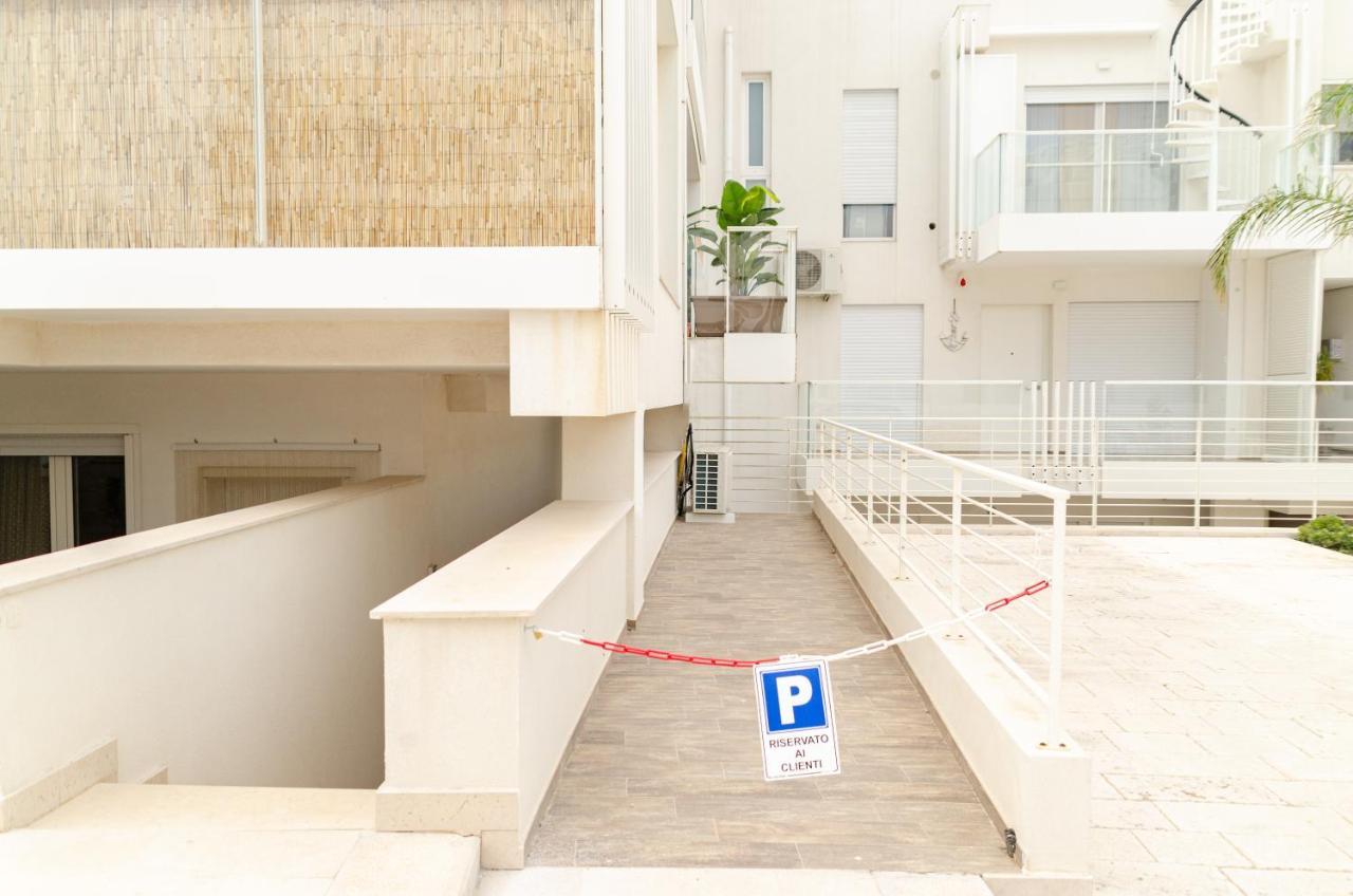 Apulialux Seaview Prestige Apt / Jacuzzi + Parking Apartment Polignano a Mare Luaran gambar
